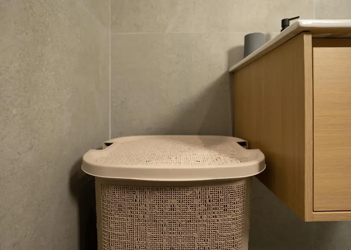 Adriatik Solera Durrës